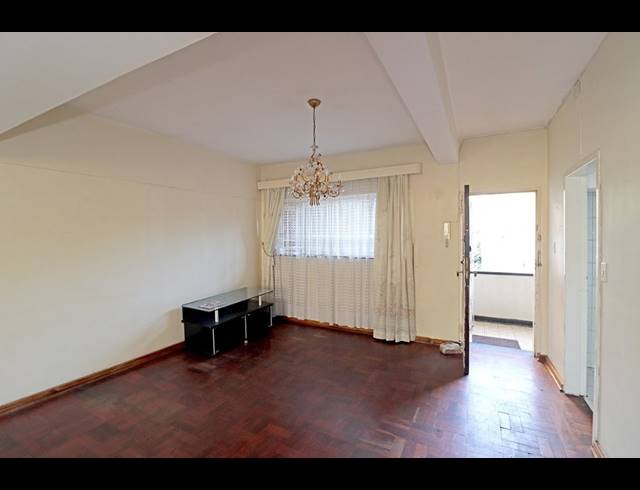 2 BEDROOM APARTMENT FOR SALE IN CYRILDENE